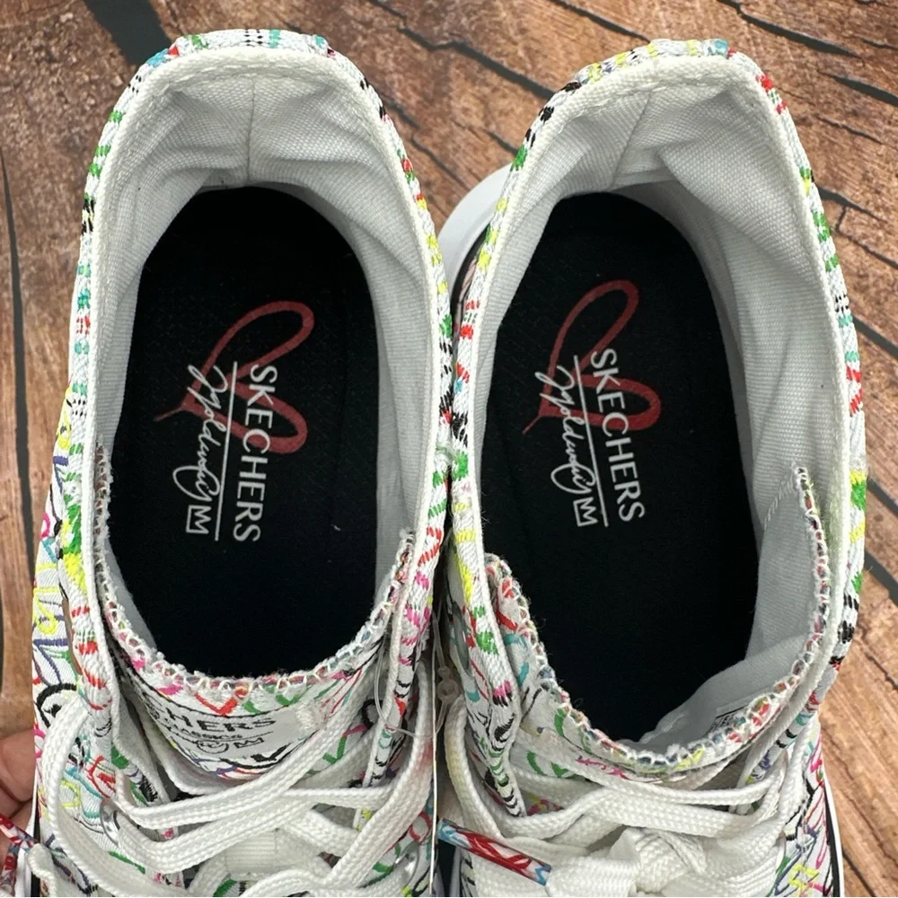 Skechers JGOLDCROWN Platform Shoes Embroidered Hearts High Top Shoes Size 9.5
